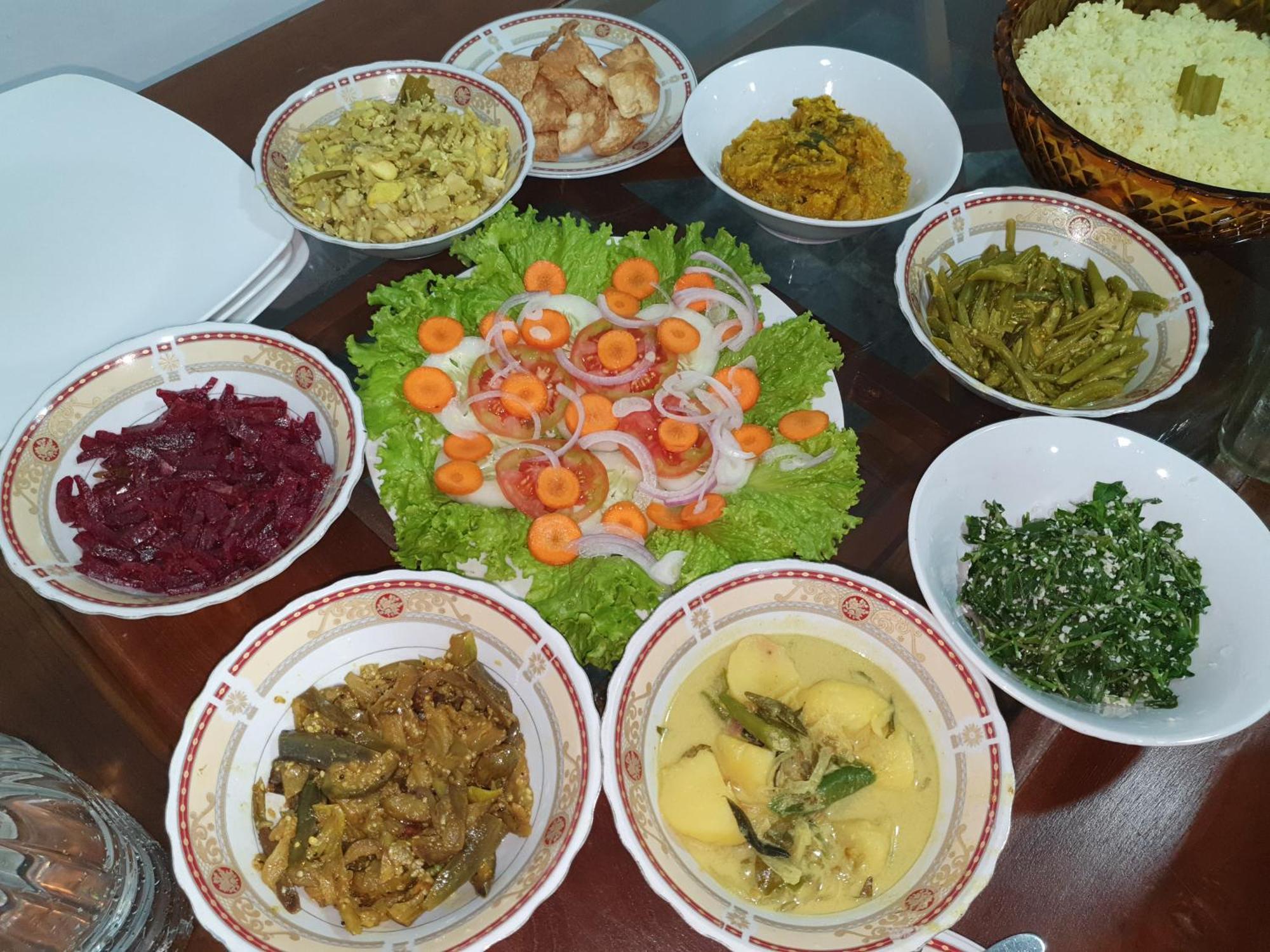 Sri Bhavan Ела Екстериор снимка